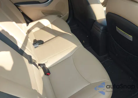 2011 Hyundai Elantra Limited (Ulsan Plant) from USA, damaged, VIN KMHDH4AE2BU168855